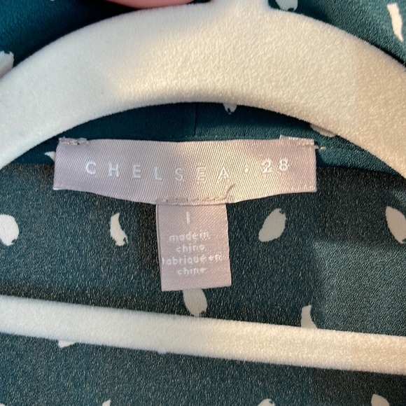 Nordstrom shawl collar short-sleeve blouse - Picture 2 of 5